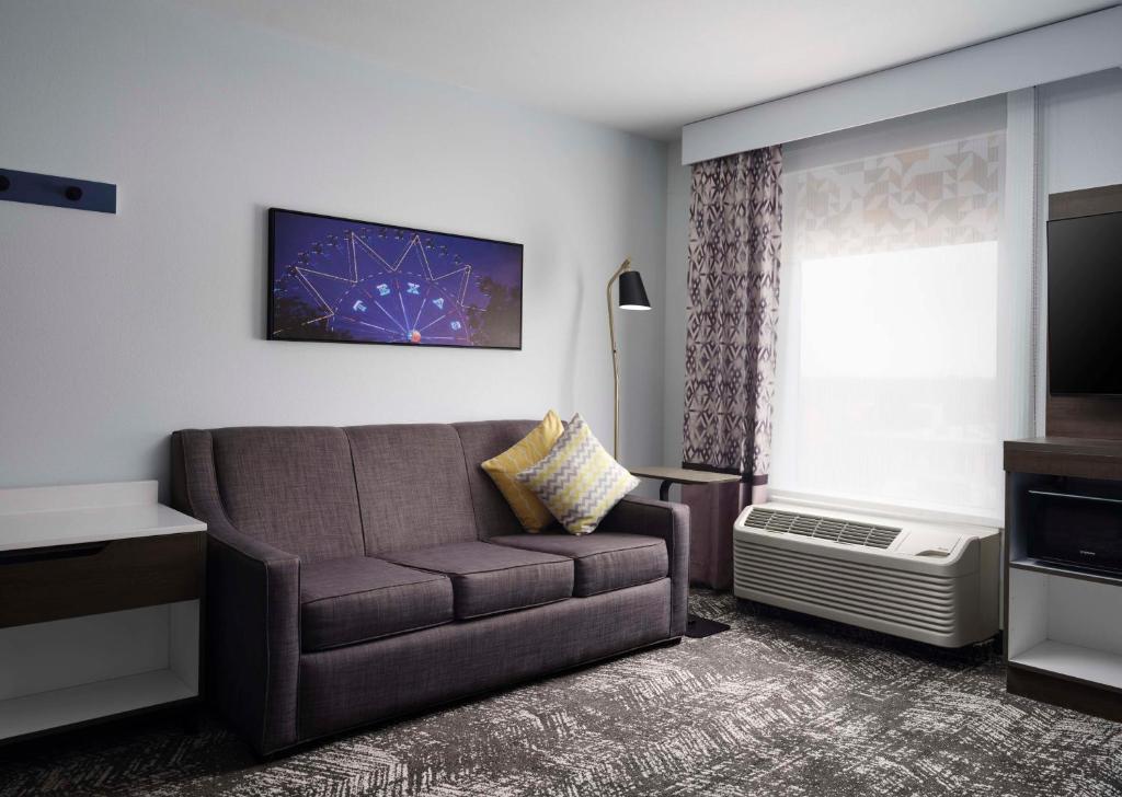 Hampton Inn & Suites Dallas-DFW Airport Hurst - photo 14