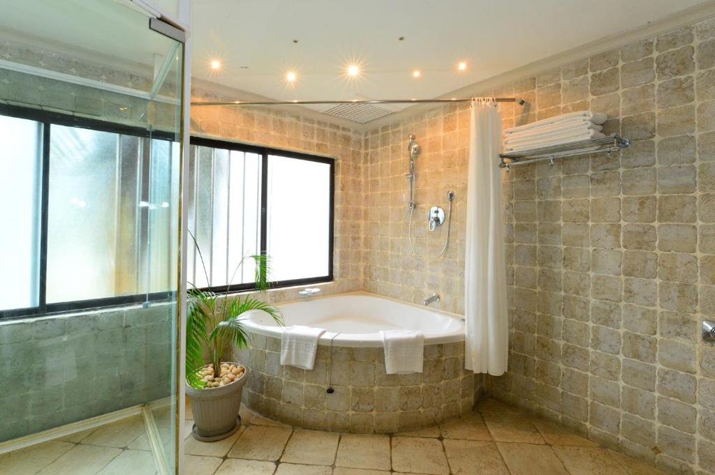 Diani Reef Beach Resort & Spa - photo 21