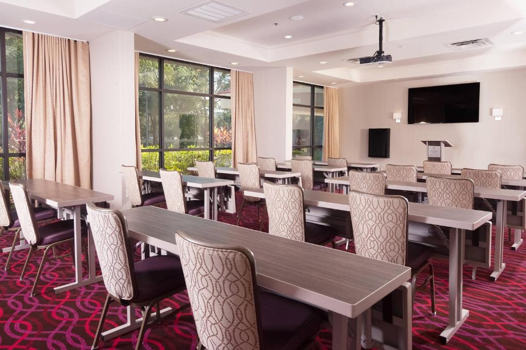 Delta Hotels by Marriott Orlando Lake Buena Vista - photo 22