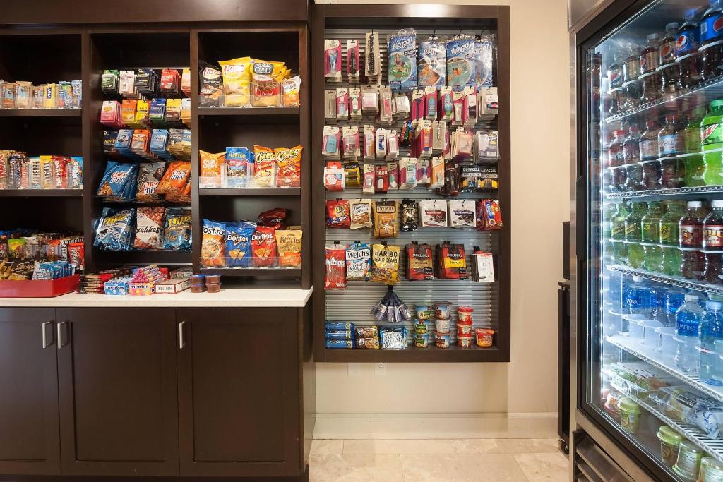 Delta Hotels by Marriott Orlando Lake Buena Vista - photo 15