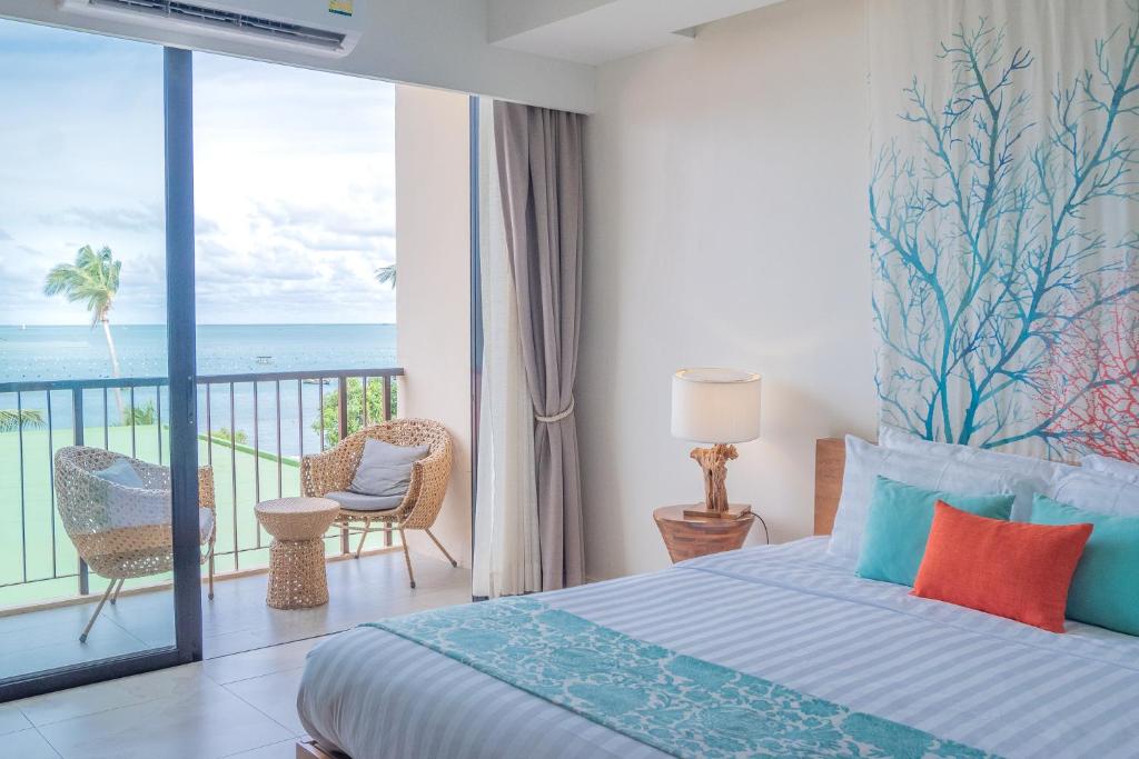 Bandara Beach Resort, Phuket - photo 27