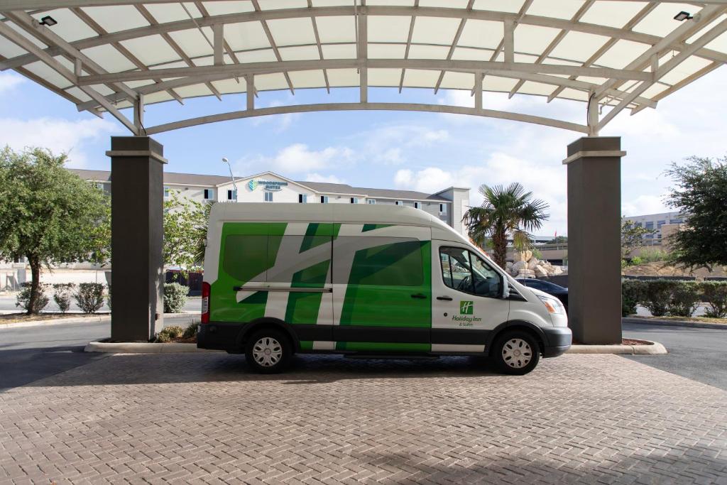 Holiday Inn Hotel & Suites Northwest San Antonio by IHG - photo 8