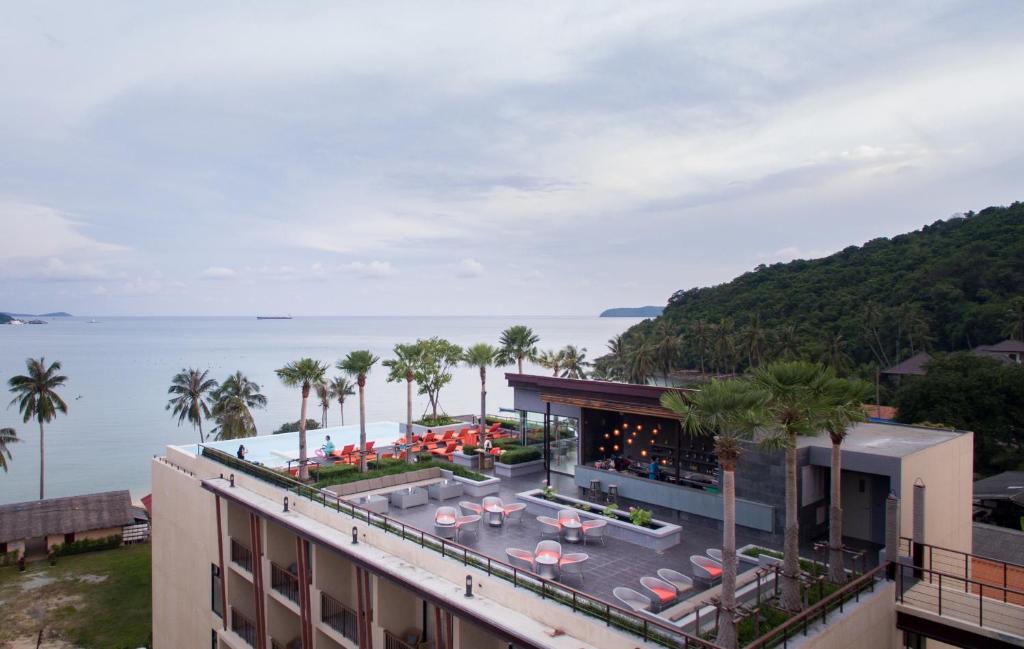 Bandara Beach Resort, Phuket - photo 4