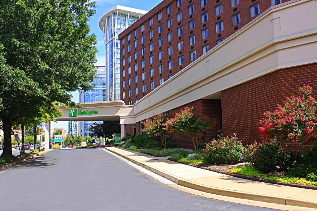 Holiday Inn Arlington at Ballston by IHG - photo 11