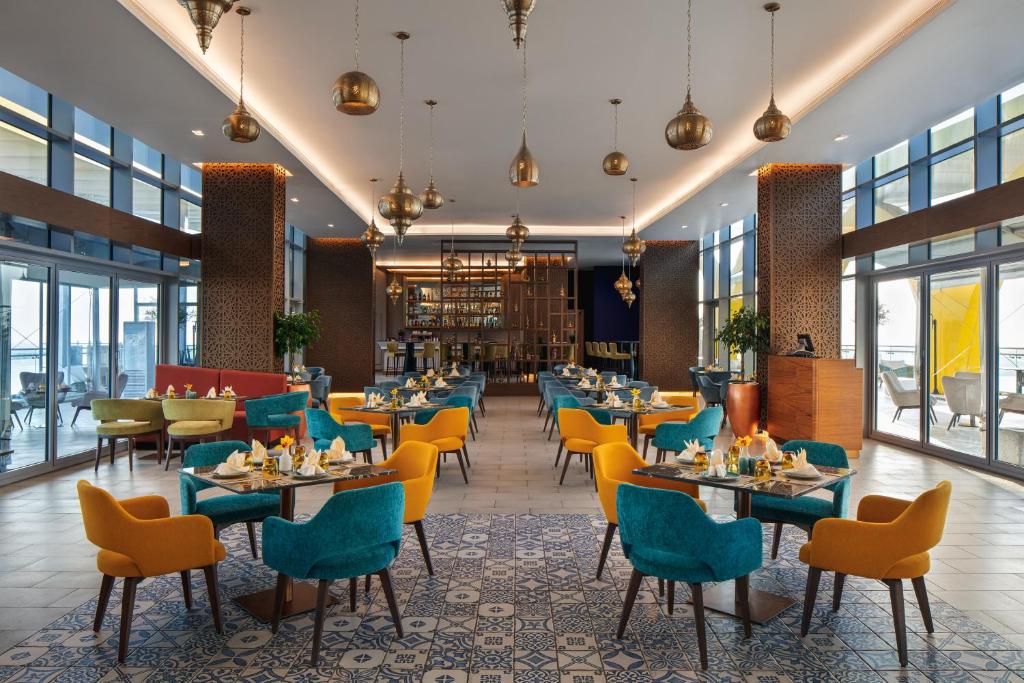 Centara Mirage Beach Resort Dubai - photo 15