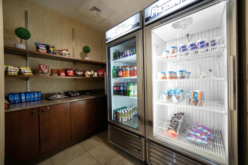 Holiday Inn Hotel & Suites Northwest San Antonio by IHG - photo 12