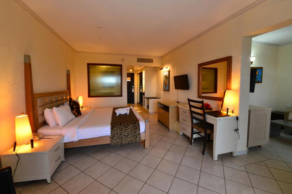 Diani Reef Beach Resort & Spa - photo 17