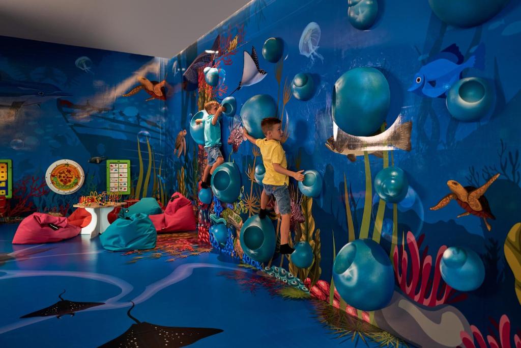 Centara Mirage Beach Resort Dubai - photo 31