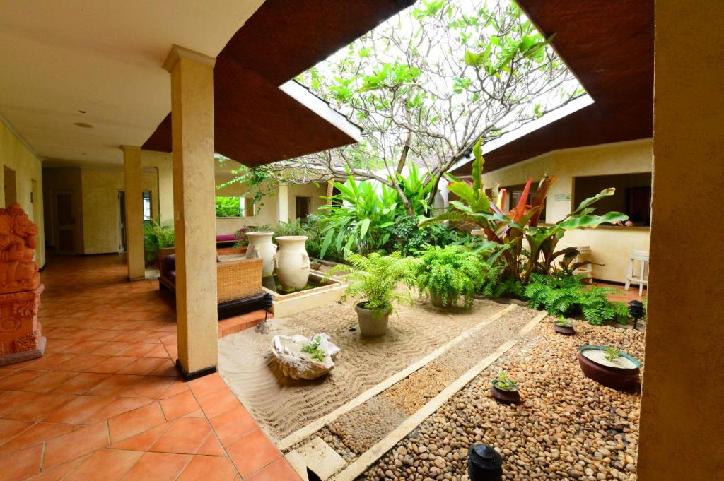 Diani Reef Beach Resort & Spa - photo 9