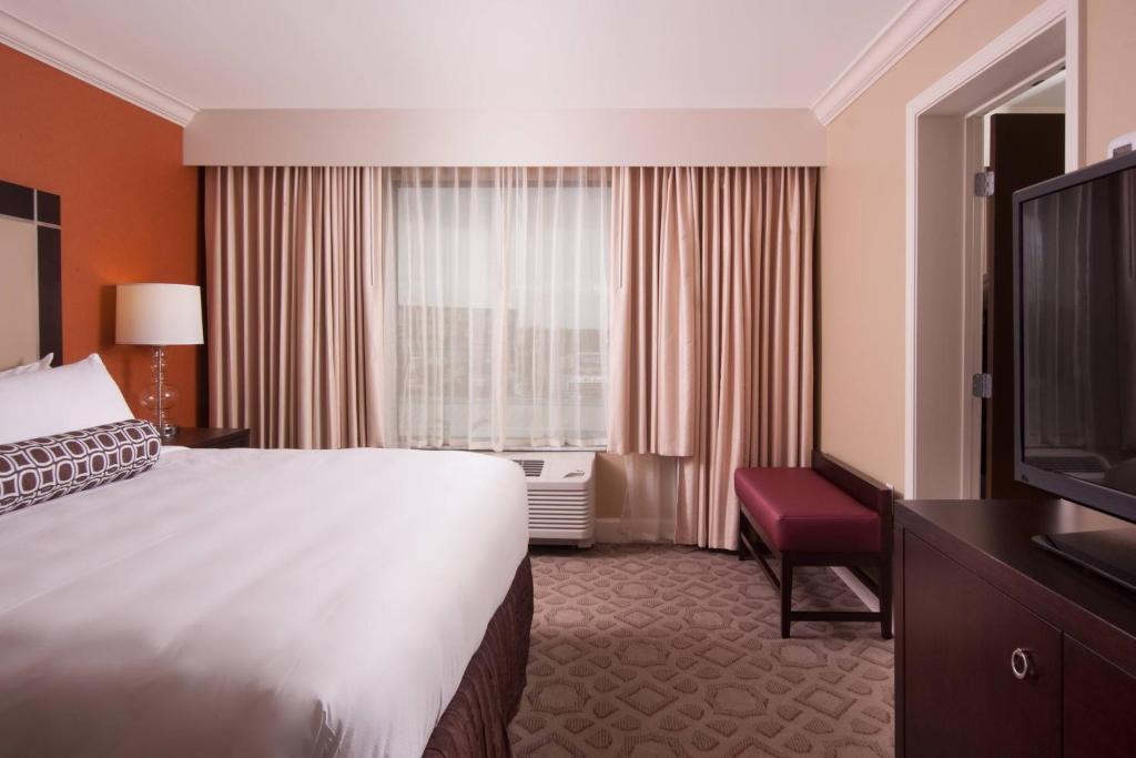 Delta Hotels by Marriott Orlando Lake Buena Vista - photo 11