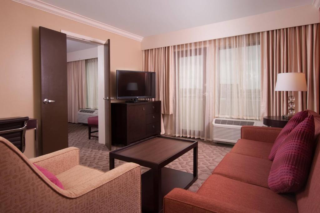 Delta Hotels by Marriott Orlando Lake Buena Vista - photo 8