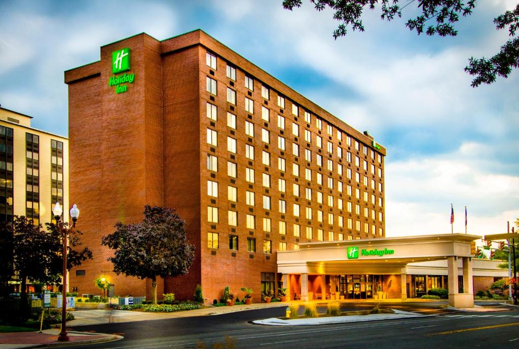 Holiday Inn Arlington at Ballston by IHG - photo 7