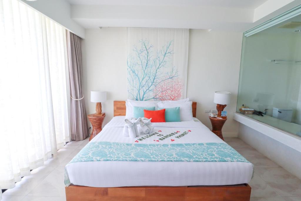 Bandara Beach Resort, Phuket - photo 42