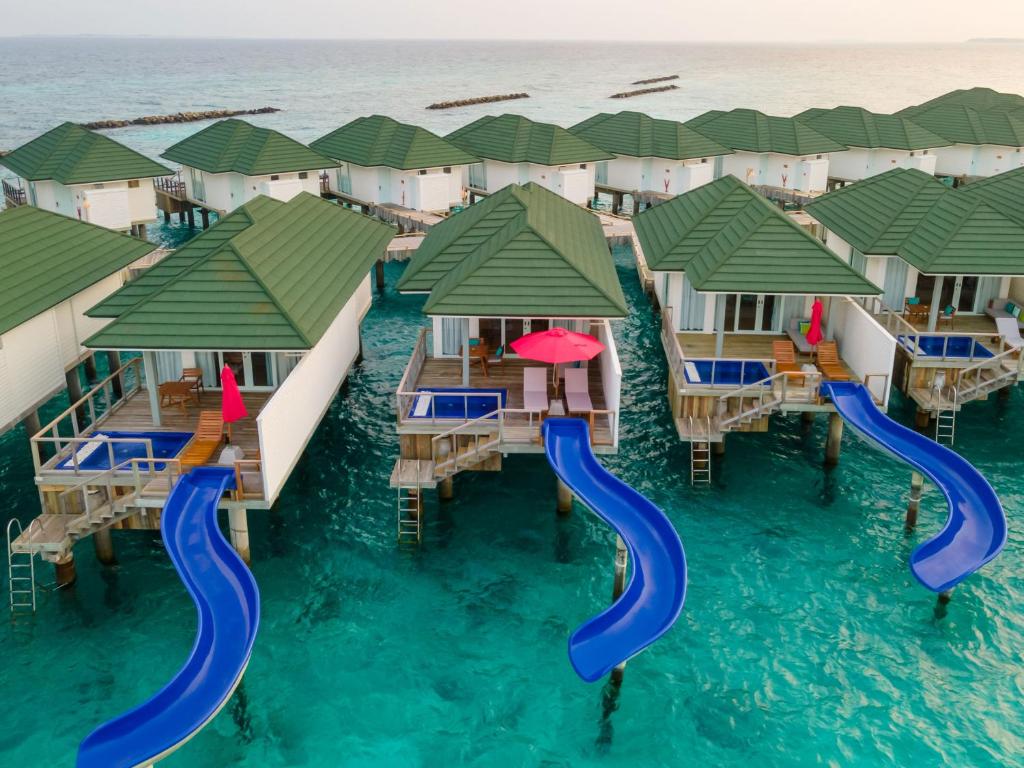 Dubai Maldives holiday
