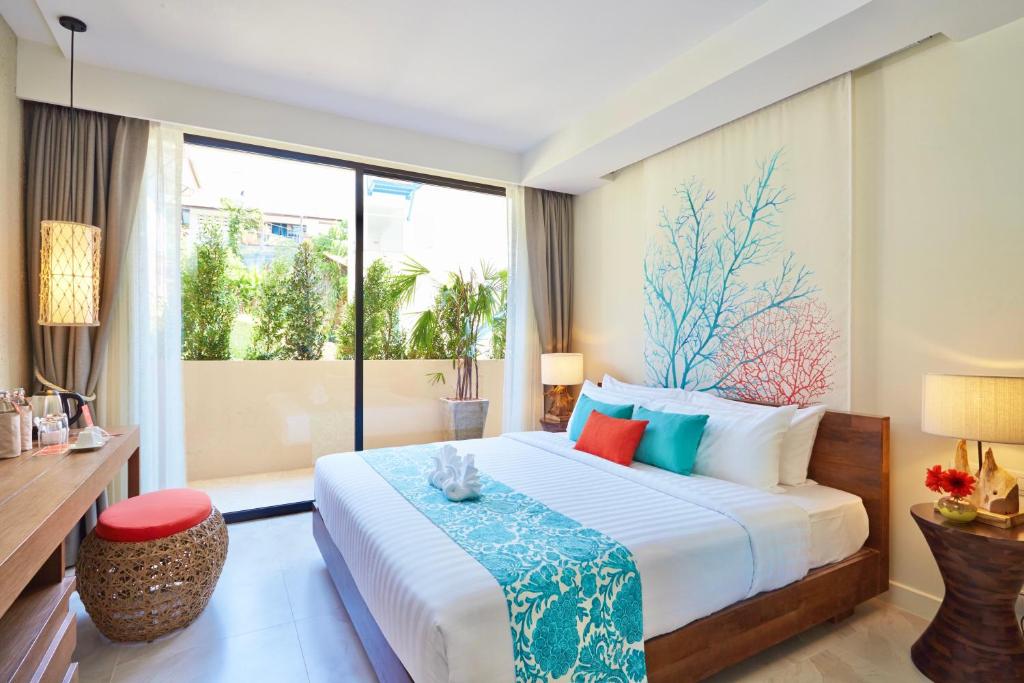 Bandara Beach Resort, Phuket - photo 34