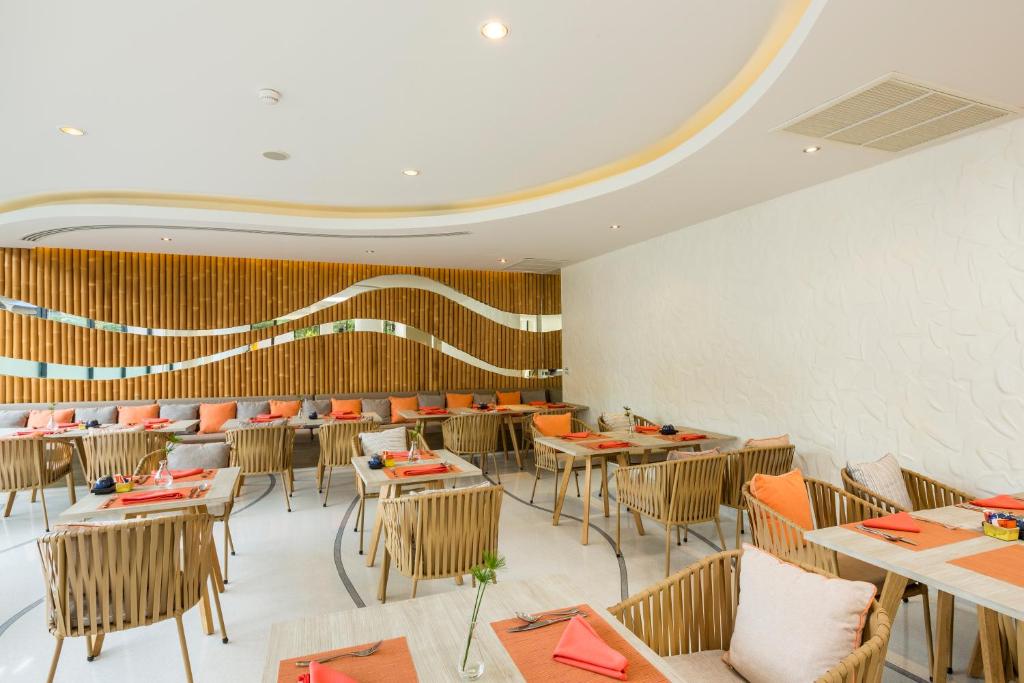 Bandara Beach Resort, Phuket - photo 14