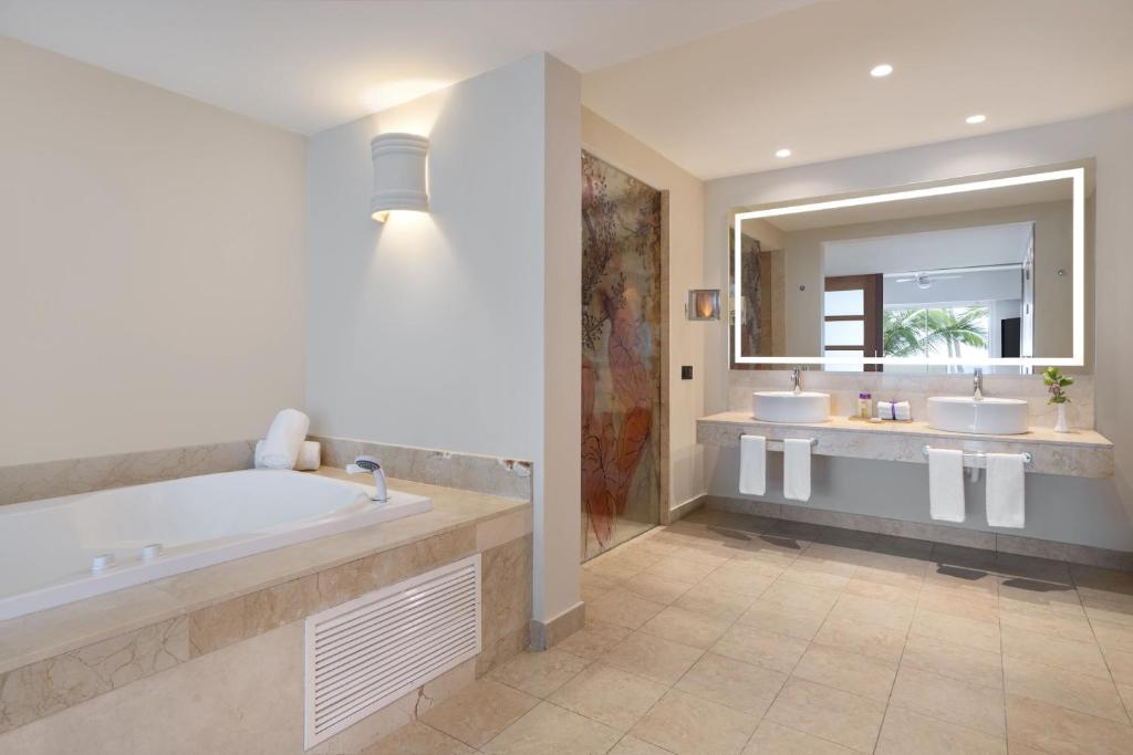 Breathless Punta Cana Resort & Spa - photo 5
