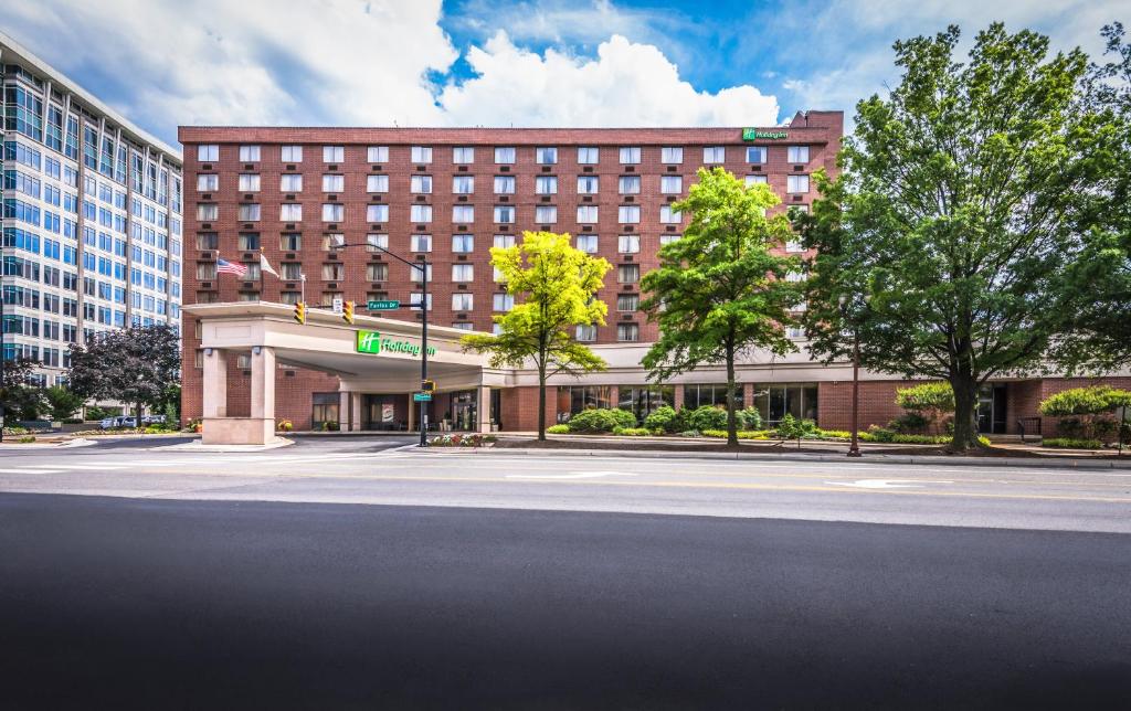 Holiday Inn Arlington at Ballston by IHG - photo 13