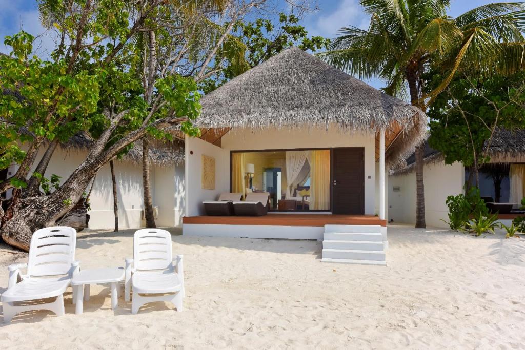 Dreamland Maldives Resort - photo 8
