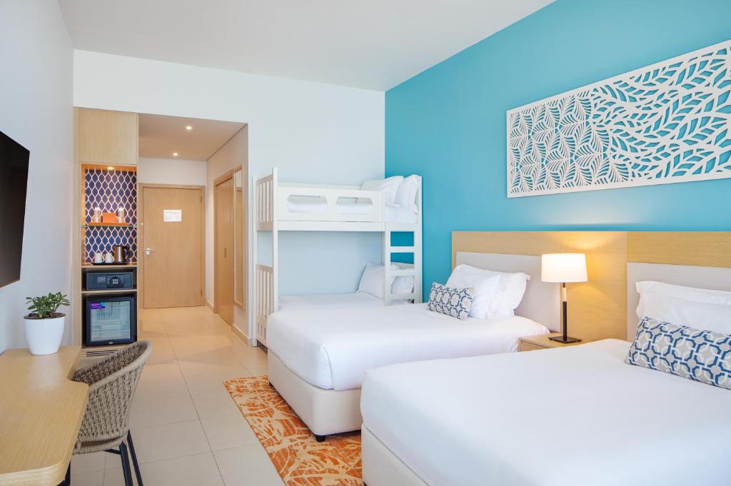 Centara Mirage Beach Resort Dubai - photo 3